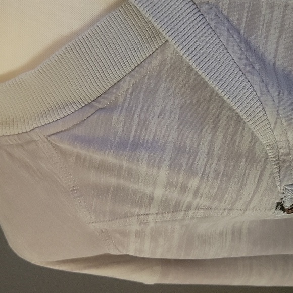 Lululemon Jacket Size 8 - Picture 2 of 9